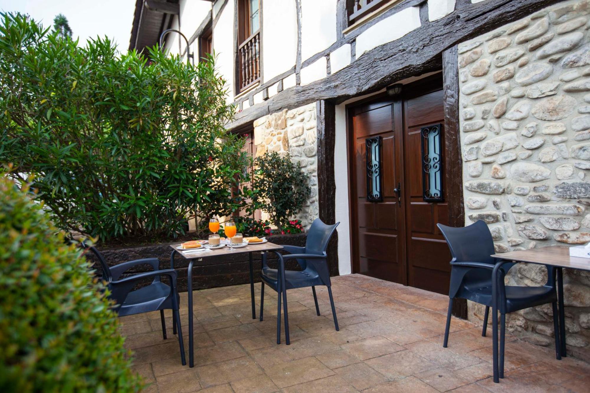 Barazar Landhaus *